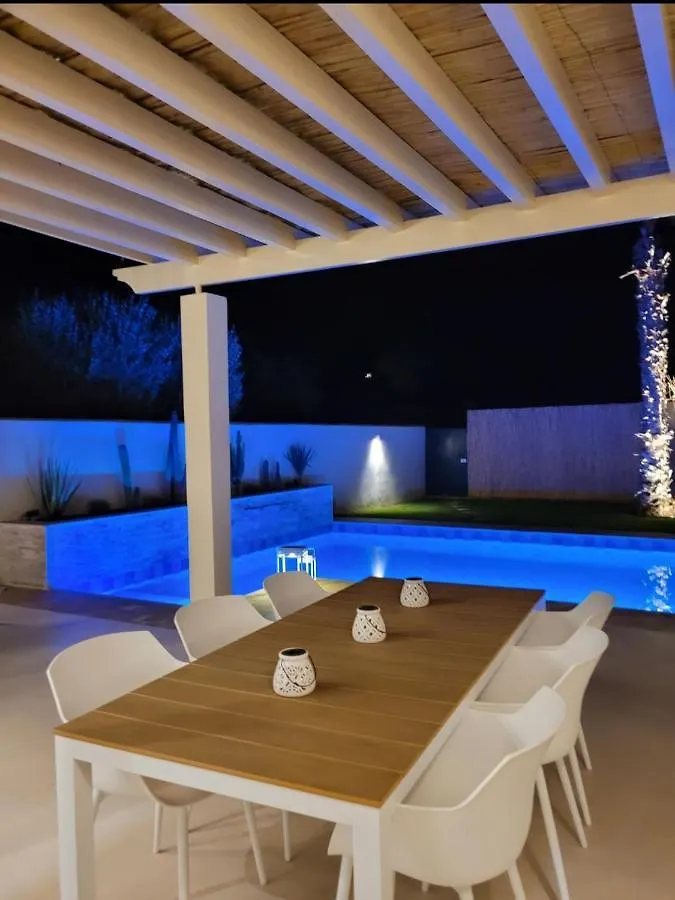 Villa Nawal Et Sa Piscine Chauffee Sans Vis-A-Vis Агадир