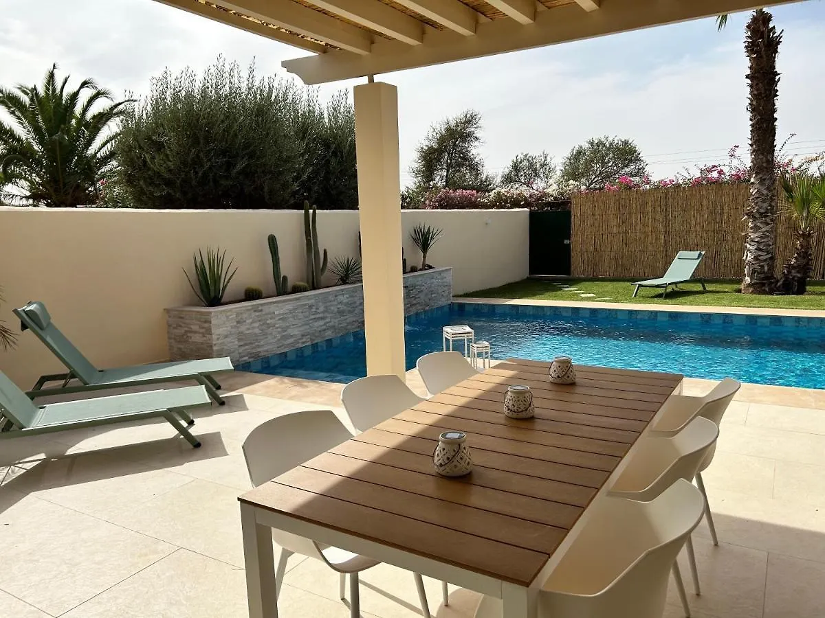 Villa Nawal Et Sa Piscine Chauffee Sans Vis-A-Vis Агадир